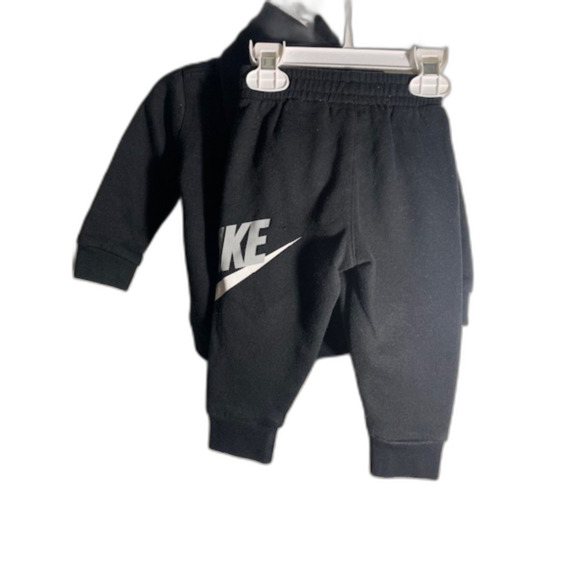 Nike Bundle Sportswear Fleece (2) Sets 12M - Picture 7 of 10
